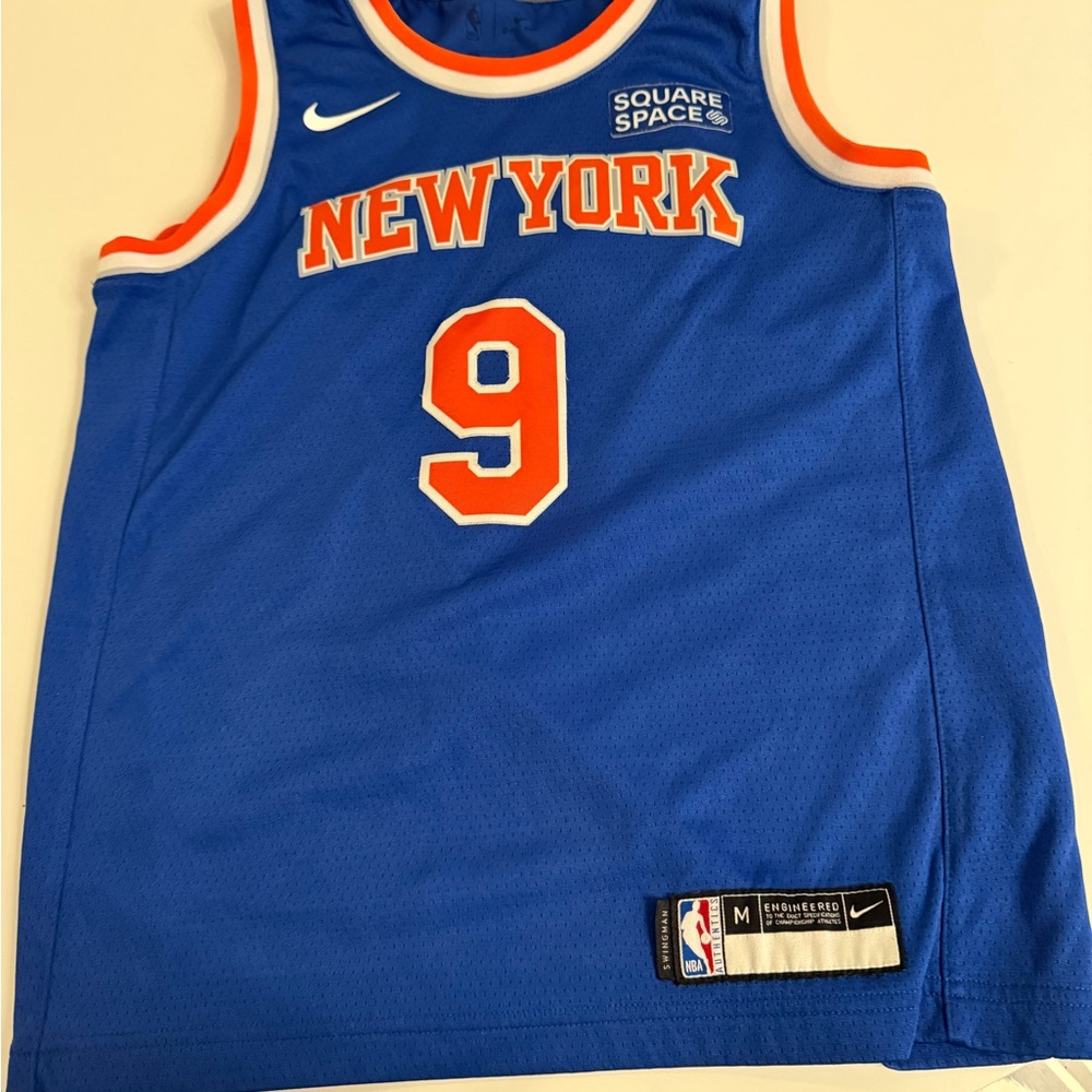 NY Knicks RJ Barrett Jersey. Youth Medium.